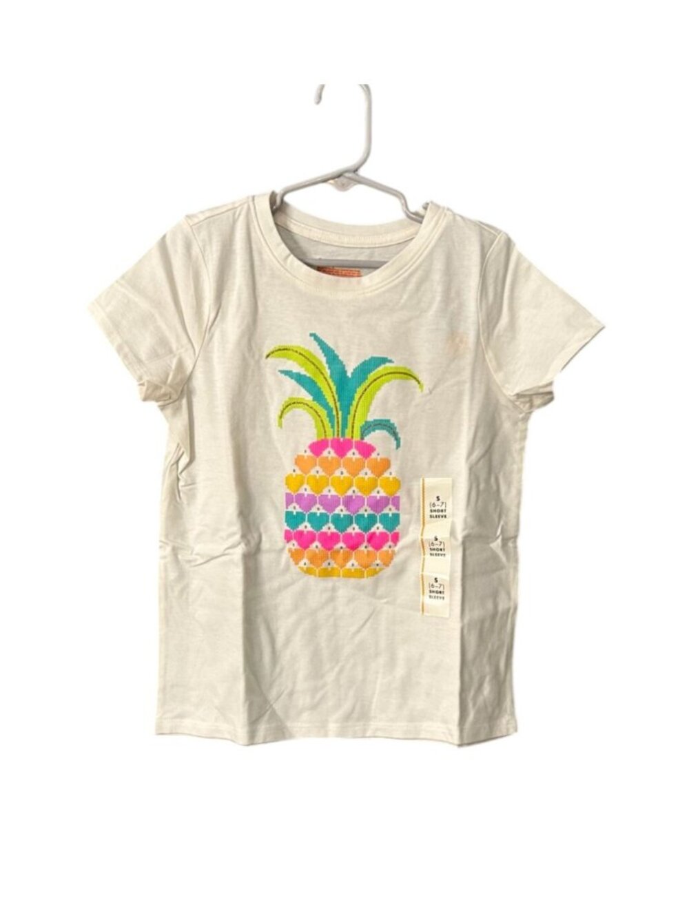 NWT Girls' S (6/7Short Sleeve Pineapple Graphic T-Shirt - Cat & Jack Relaxed Fit